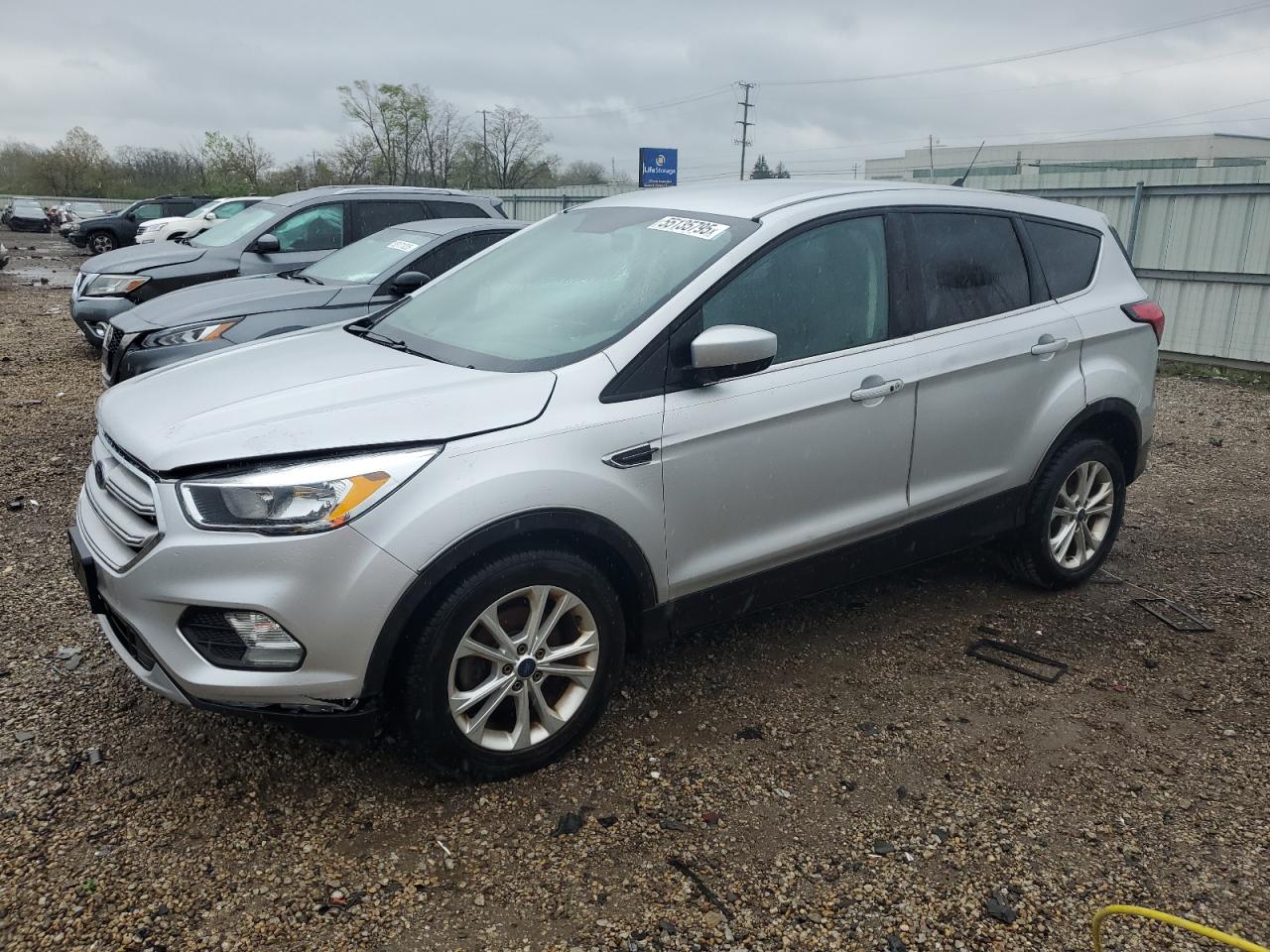 FORD ESCAPE SE