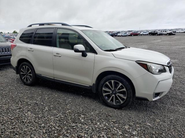 Vin: jf2sjgtc5hh403717, lot: 56566135, subaru forester 2.0xt touring 20174