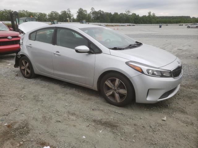 Vin: 3kpfl4a72je200911, lot: 57208215, kia forte lx 20184