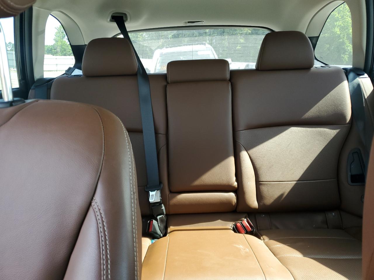 SUBARU OUTBACK TOURING