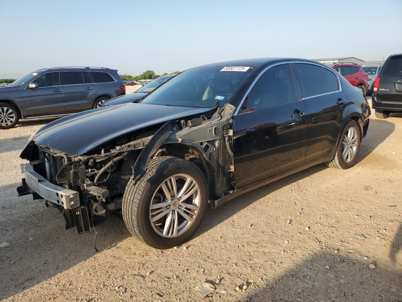 INFINITI Q40