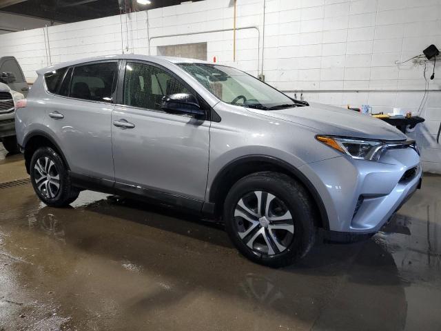 Vin: jtmbfrev4jd242882, lot: 56645685, toyota rav4 le 20184