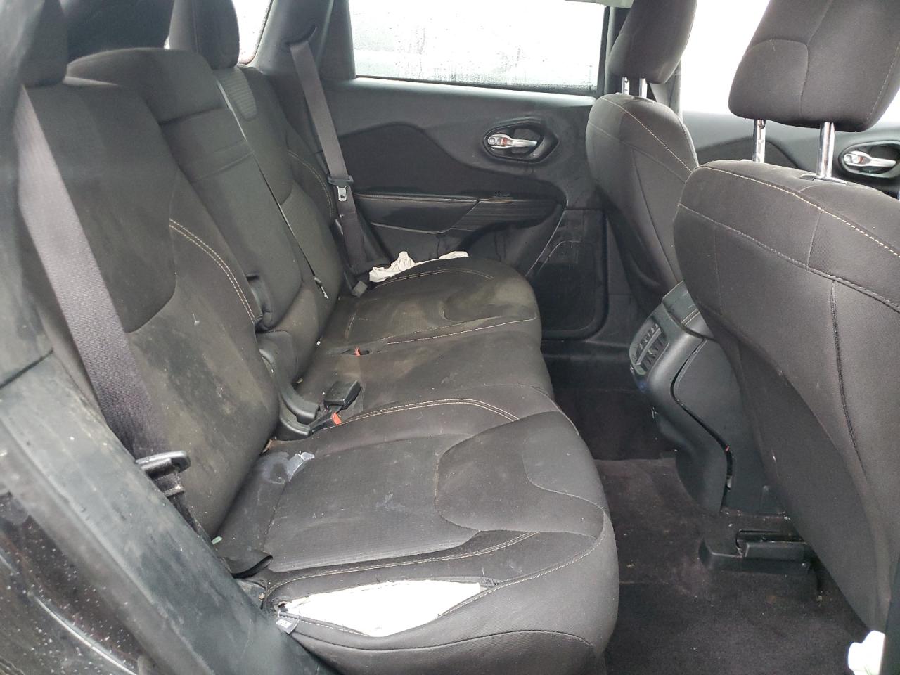 JEEP GRAND CHEROKEE LATITUDE