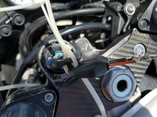 2004 YAMAHA YZFR6 L JYARJ06E24A012217