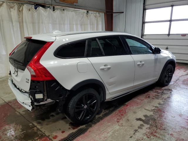 Vin: yv4612hk8g1015369, lot: 54868865, volvo v60 premier 20163
