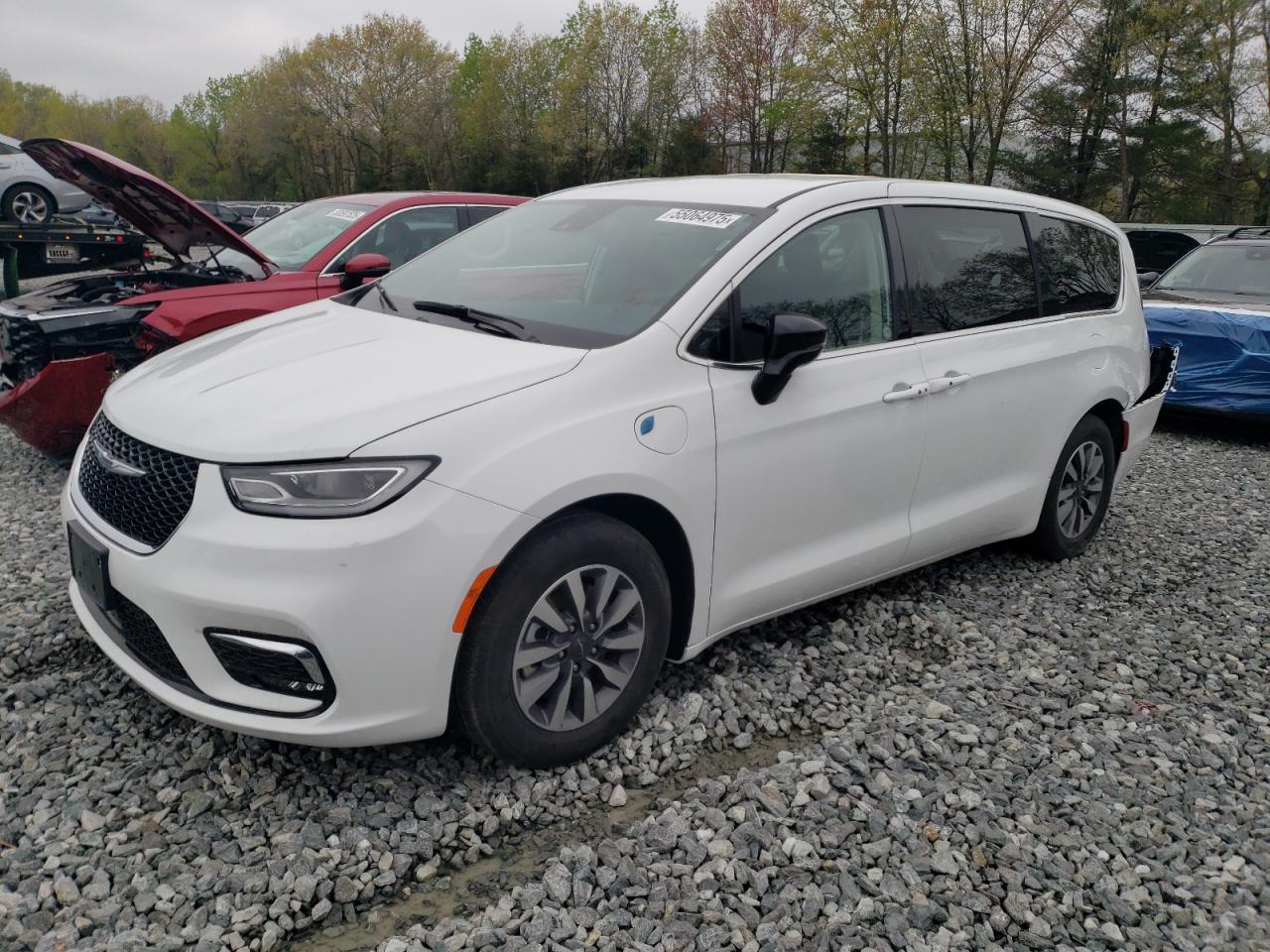 CHRYSLER PACIFICA HYBRID SELECT