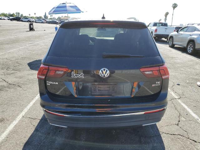 2018 VOLKSWAGEN TIGUAN SE - 3VV2B7AX8JM221479