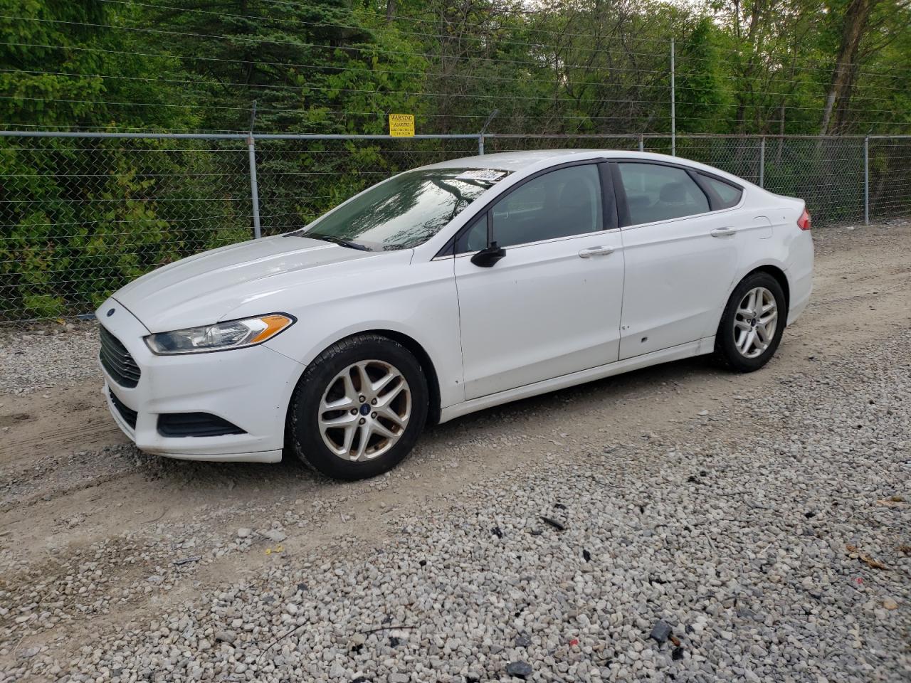 FORD FUSION SE