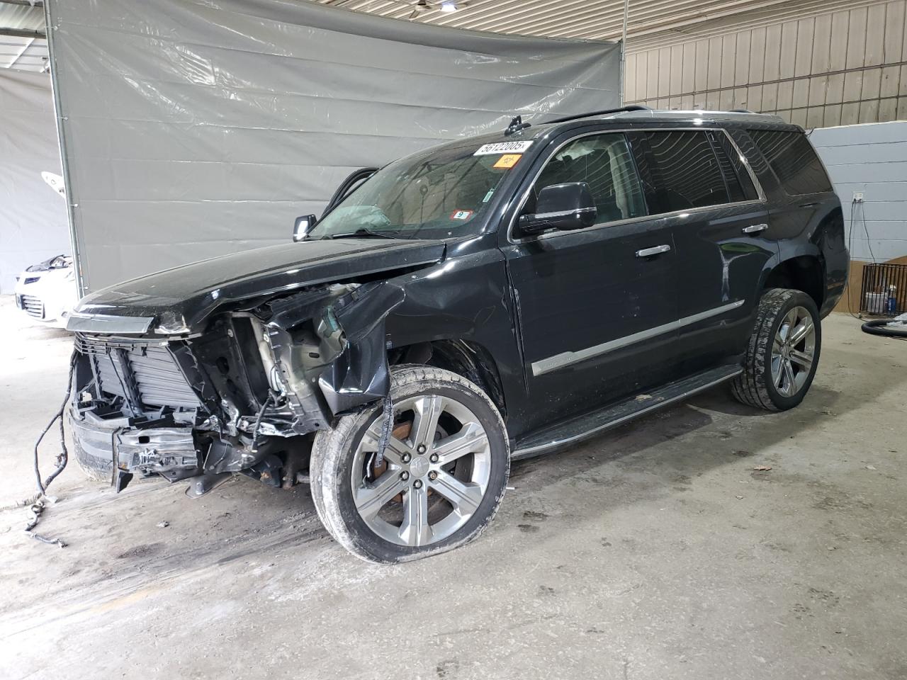 CADILLAC ESCALADE LUXURY