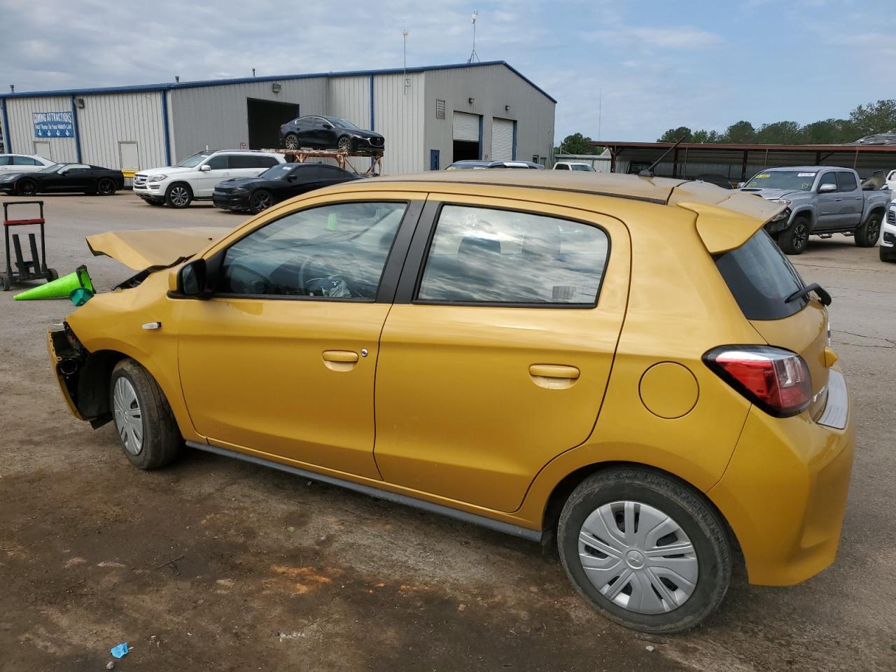 MITSUBISHI MIRAGE ES