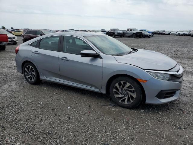Vin: 2hgfc2f7xjh602825, lot: 57277345, honda civic ex 20184