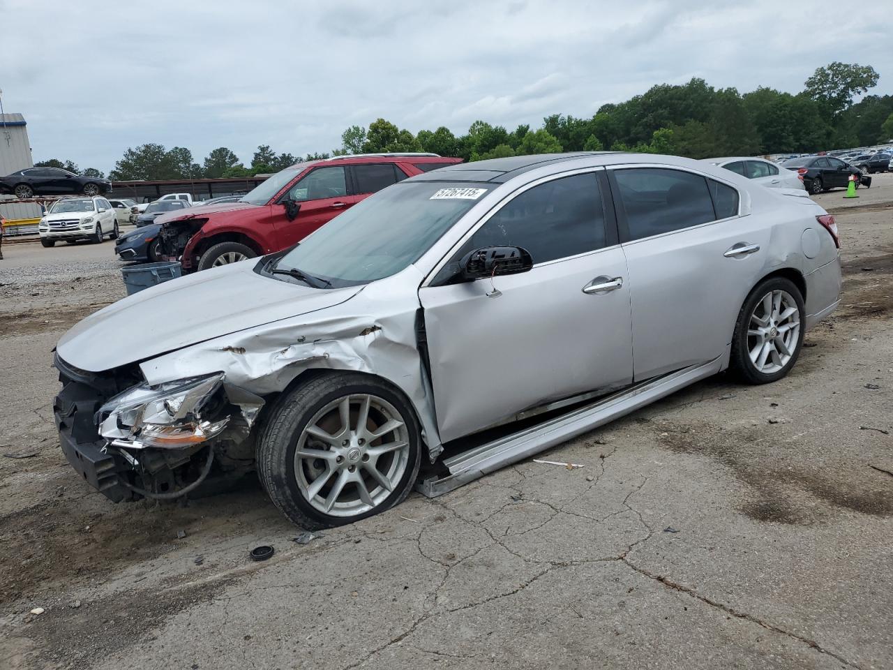 NISSAN MAXIMA S