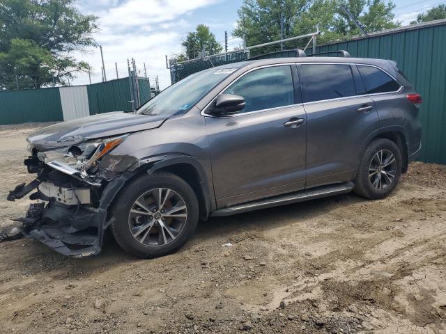 Vin: 5tdbzrfh5js824574, lot: 57248455, toyota highlander le 2018 img_1