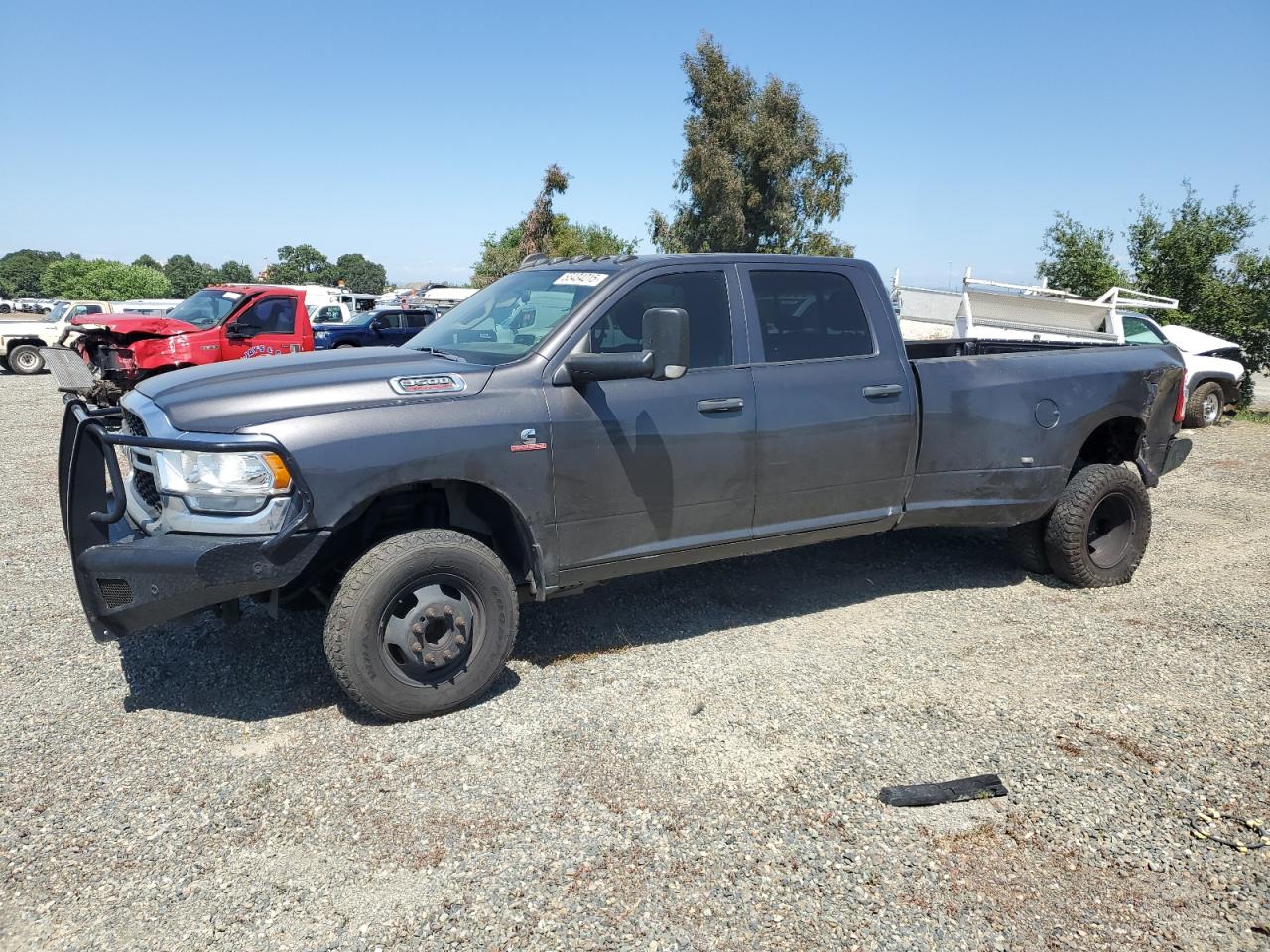 RAM 3500 TRADESMAN