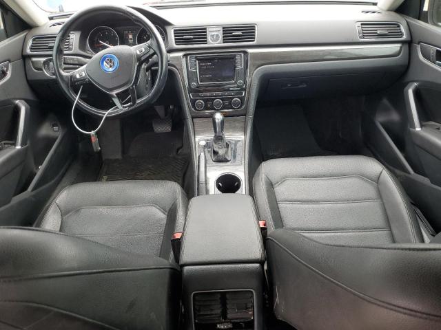 2017 VOLKSWAGEN PASSAT SE - 1VWGT7A31HC056480