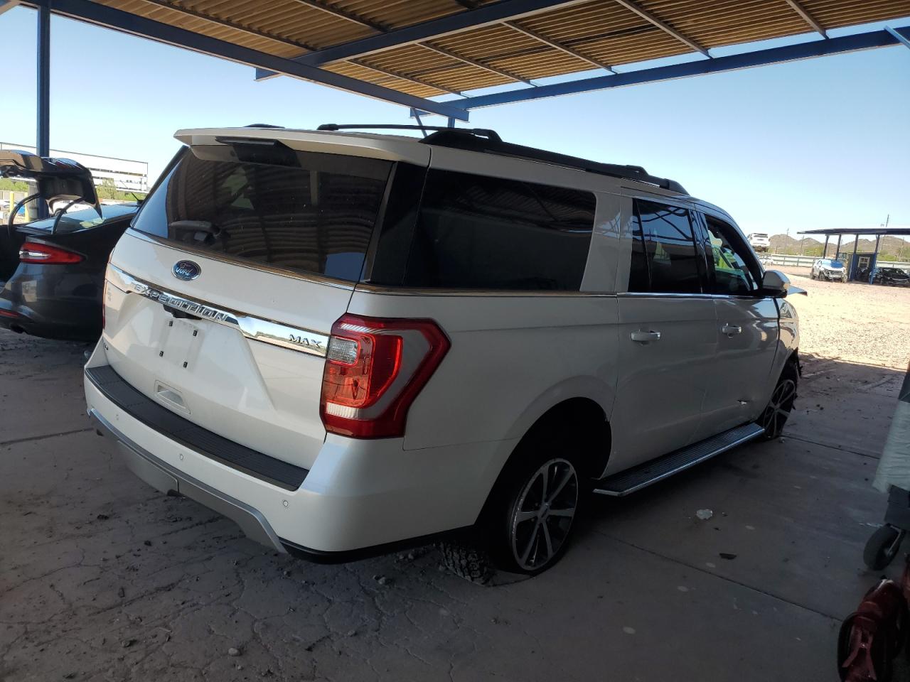 FORD EXPEDITION MAX XLT