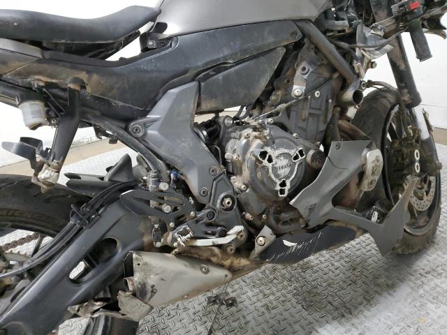 2024 YAMAHA YZFR7 JYARM38E2RA010366