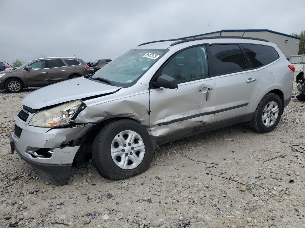 CHEVROLET TRAVERSE LS