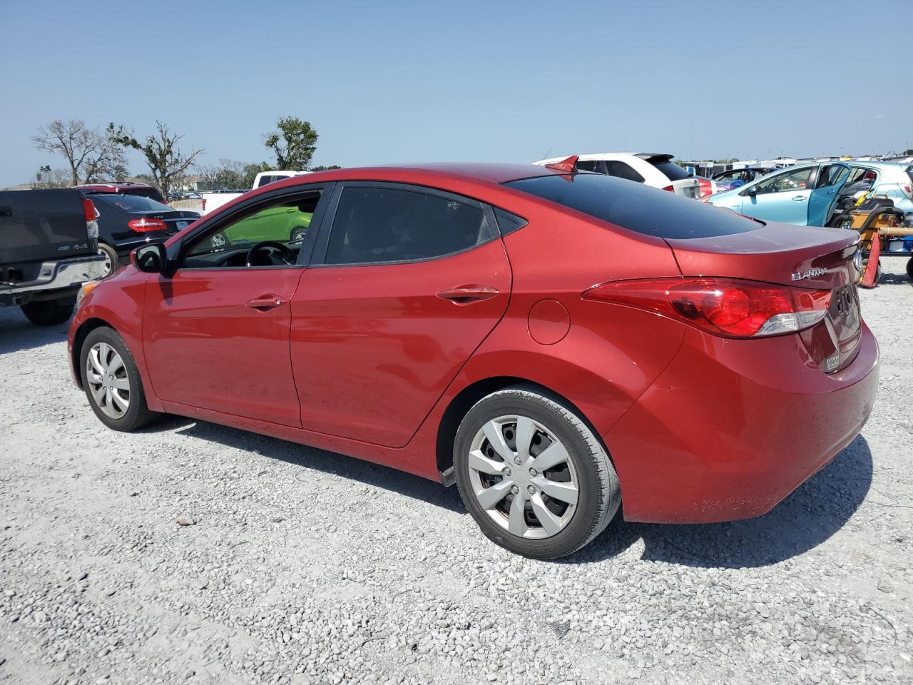 HYUNDAI ELANTRA GLS