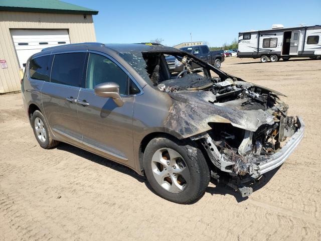 Vin: 2c4rc1eg0hr743916, lot: 54833695, chrysler pacifica touring l plus 20174