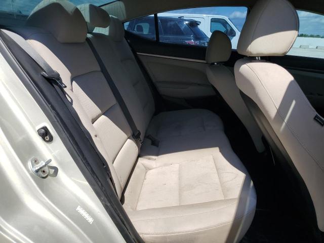 2017 HYUNDAI ELANTRA SE - KMHD74LF9HU100781