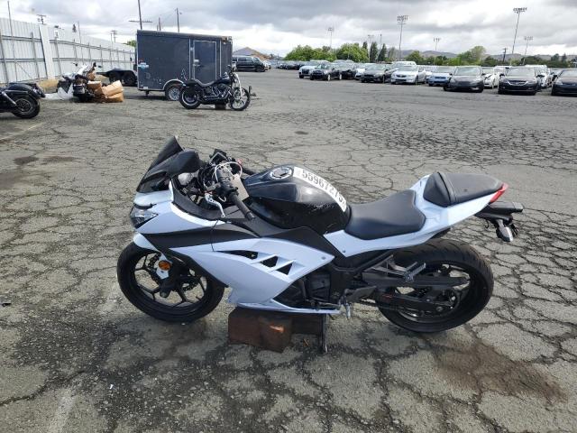 2017 KAWASAKI EX300 B JKAEX8B15HDA39965