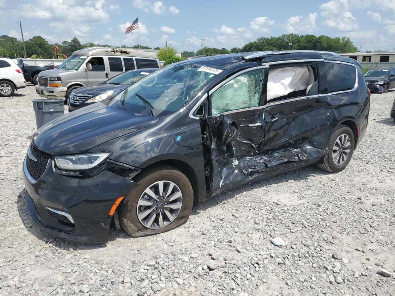 CHRYSLER PACIFICA HYBRID TOURING L