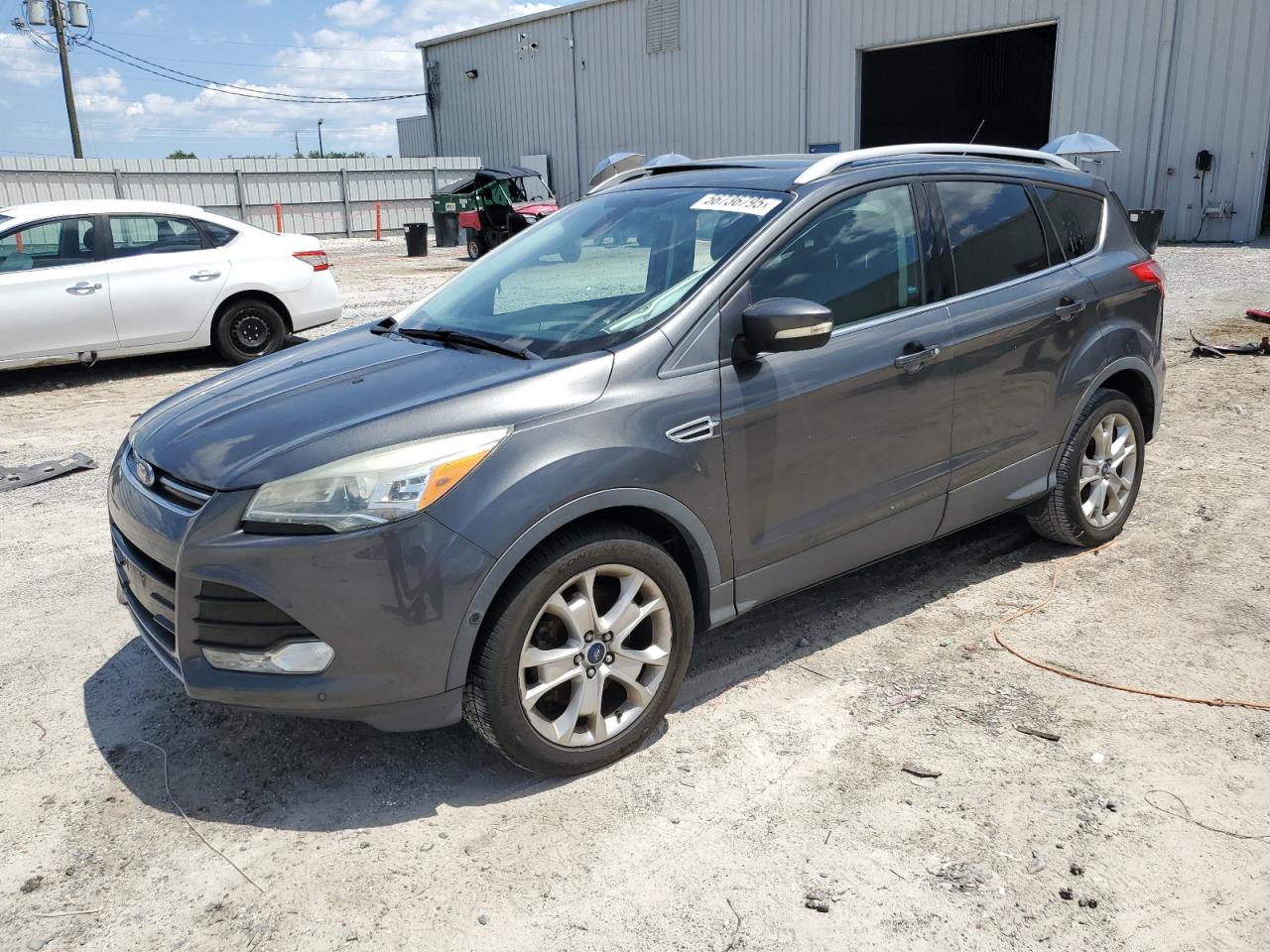  Salvage Ford Escape