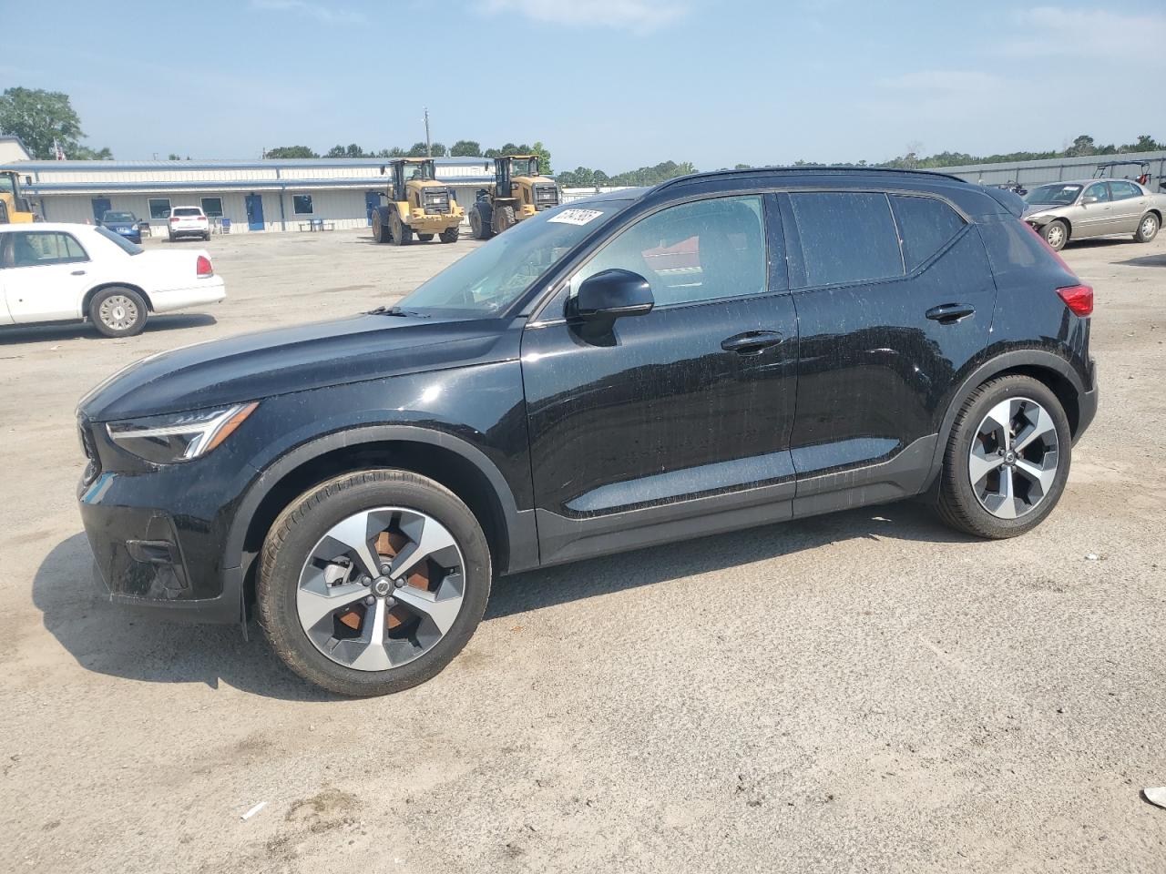 VOLVO XC40 PLUS