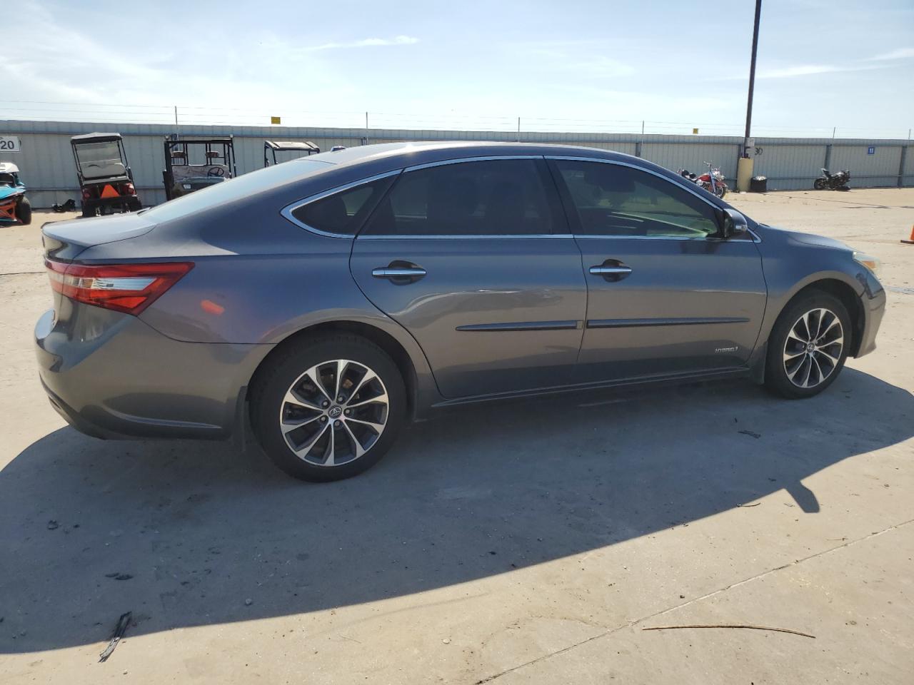TOYOTA AVALON HYBRID