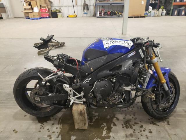 YAMAHA YZFR1