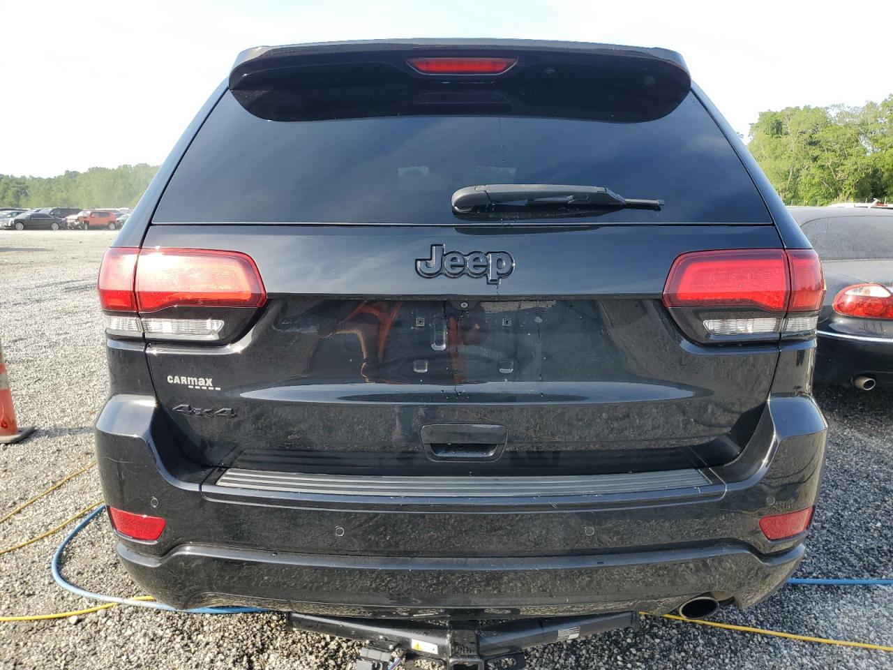 JEEP GRAND CHEROKEE LAREDO