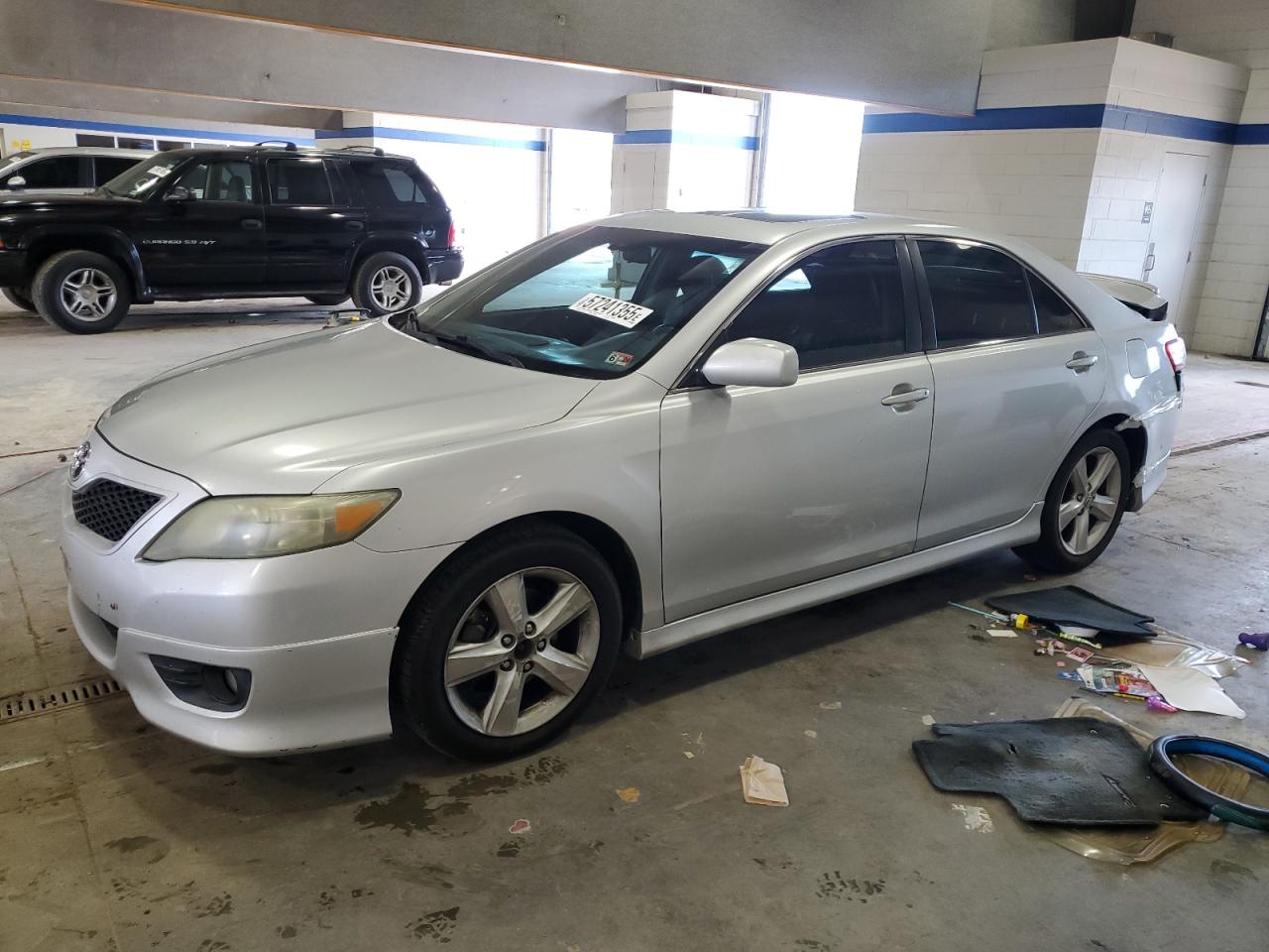 TOYOTA CAMRY SE