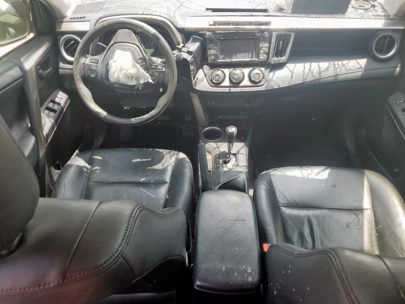 2015 TOYOTA RAV4 LE - JTMZFREV4FJ034525