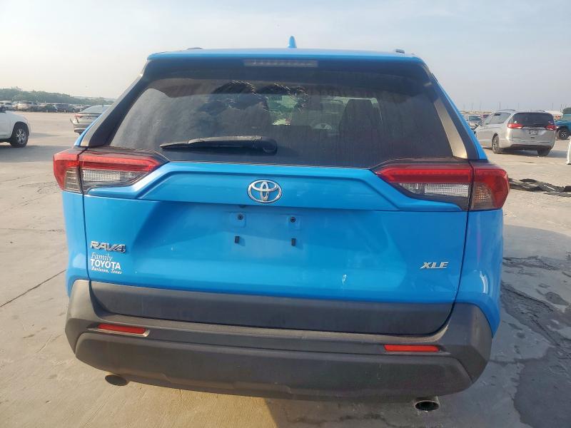 2019 TOYOTA RAV4 XLE - JTMW1RFV6KD024880