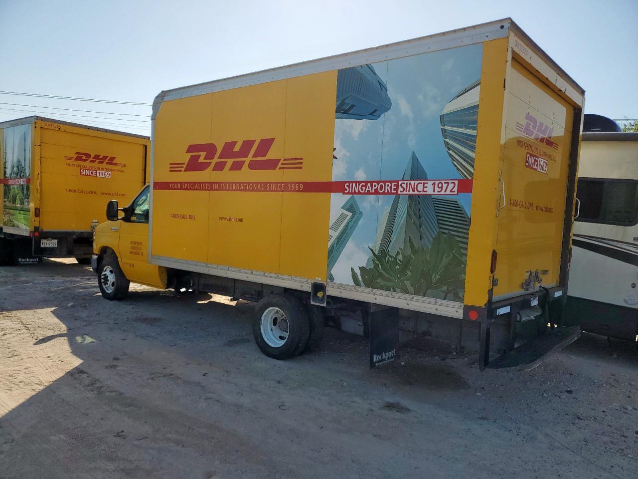 FORD ECONOLINE E350 SUPER DUTY CUTAWAY VAN