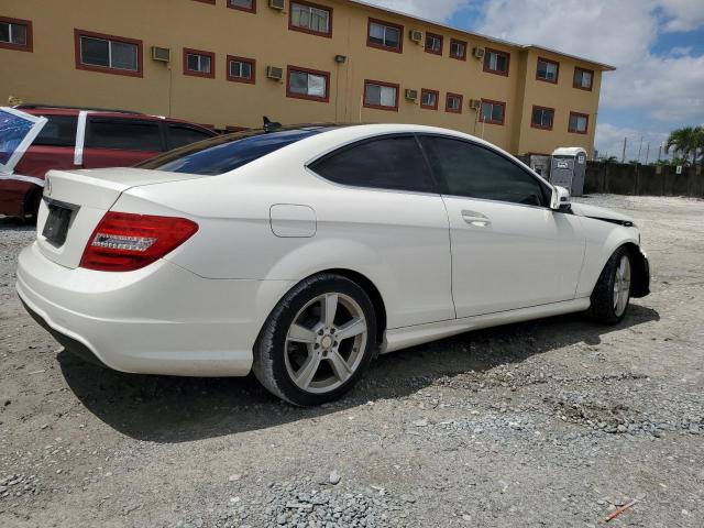 Vin: wddgj4hb8dg031492, lot: 56948645, mercedes-benz c-class 250 20133