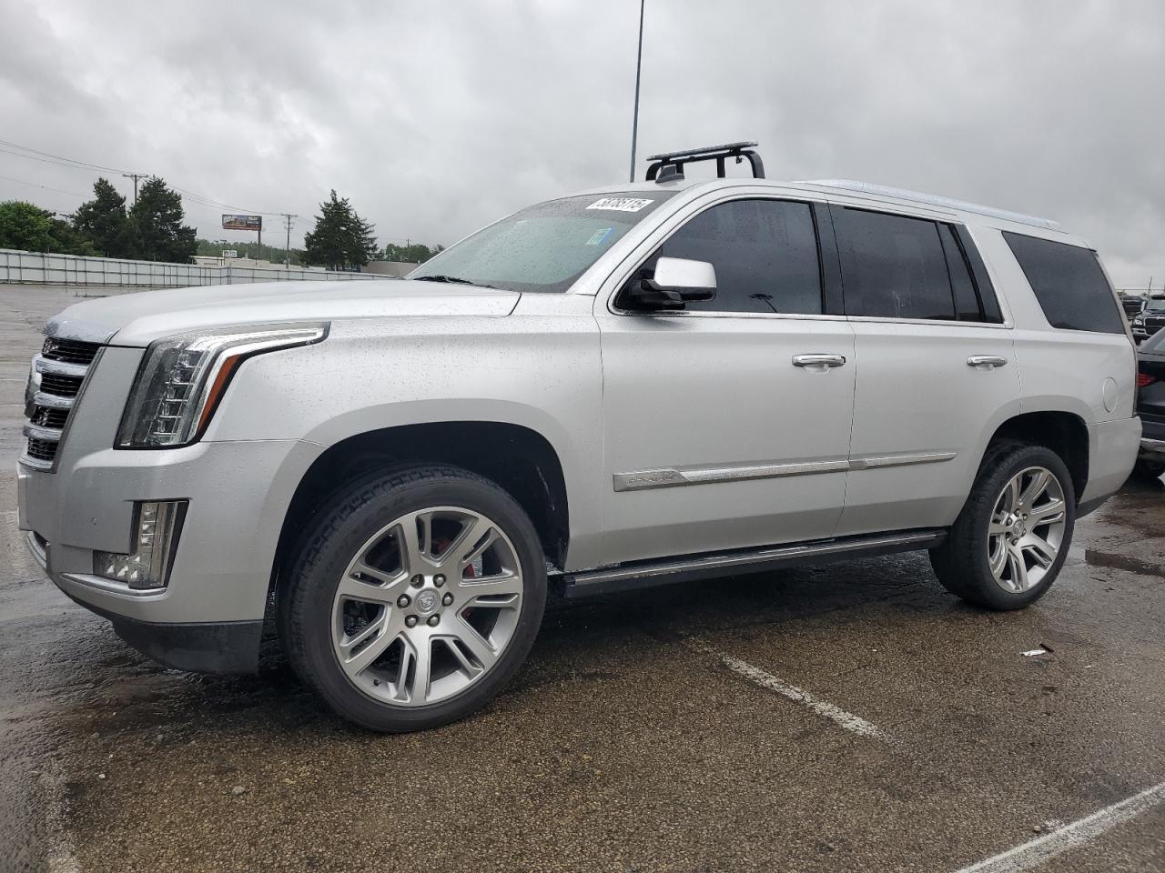 CADILLAC ESCALADE PREMIUM