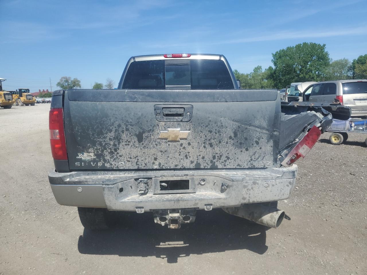 CHEVROLET SILVERADO K2500 HEAVY DUTY LTZ