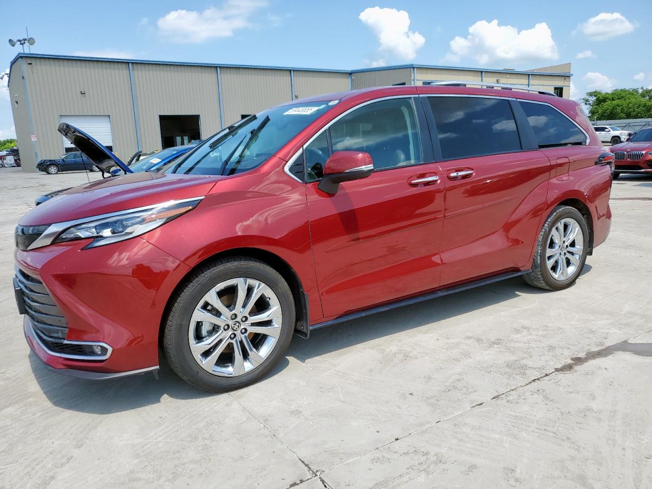 TOYOTA SIENNA LIMITED