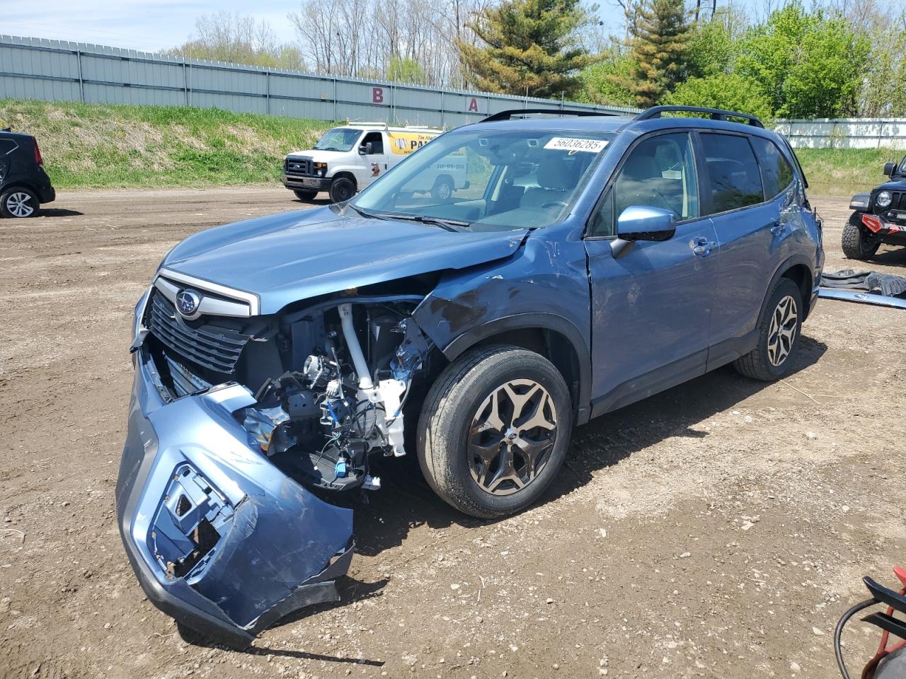 SUBARU FORESTER PREMIUM