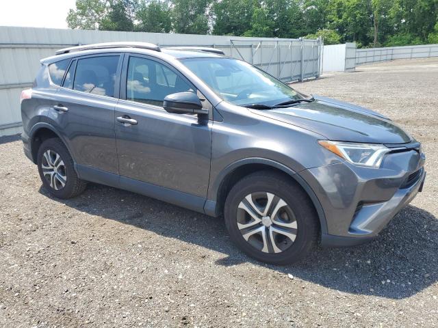 Vin: jtmbfrev8hj133935, lot: 57212955, toyota rav4 le 20174