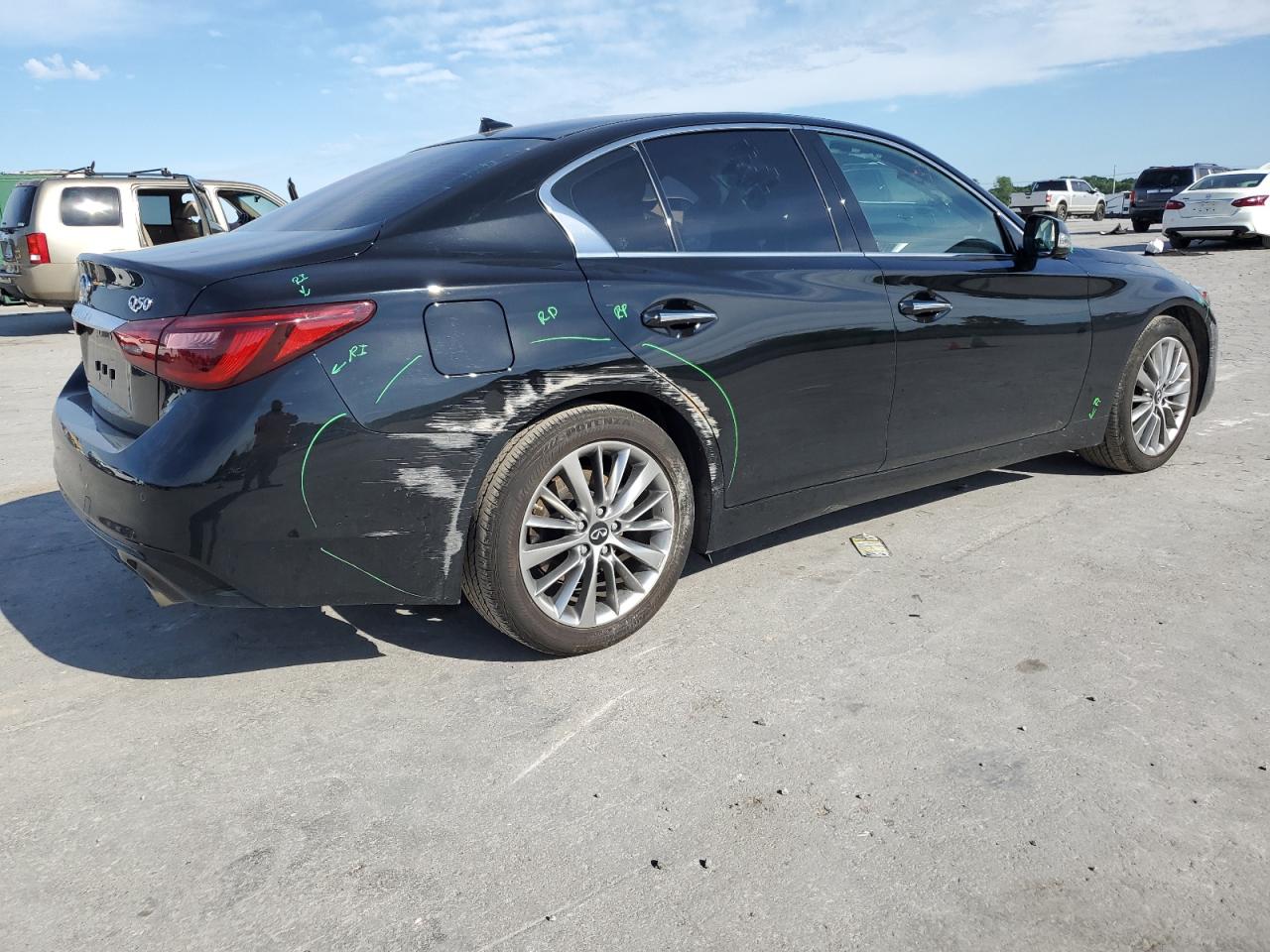INFINITI Q50 2023