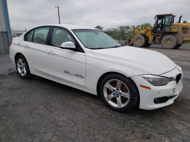 Vin: wba3b1c52ek135607, lot: 56897515, bmw 3 series i 20144