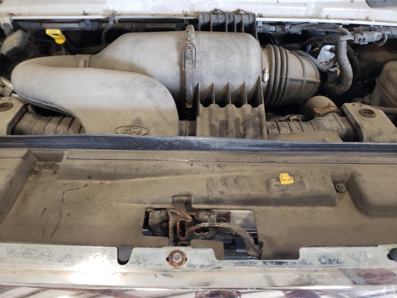 FORD ECONOLINE E250 VAN