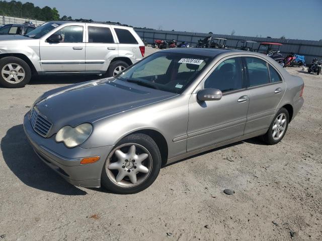 MERCEDES-BENZ C 240