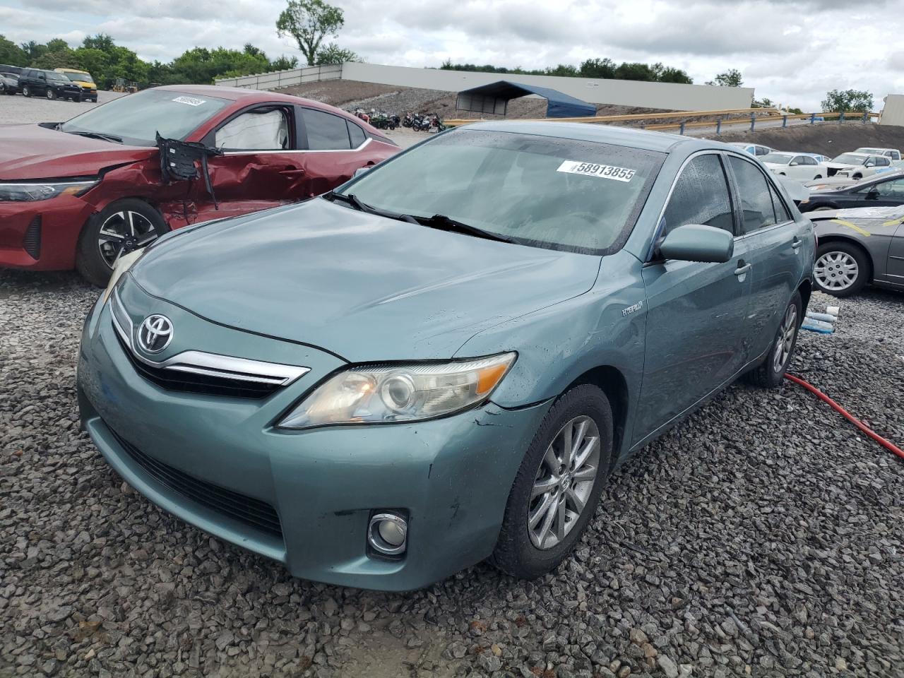 TOYOTA CAMRY HYBRID