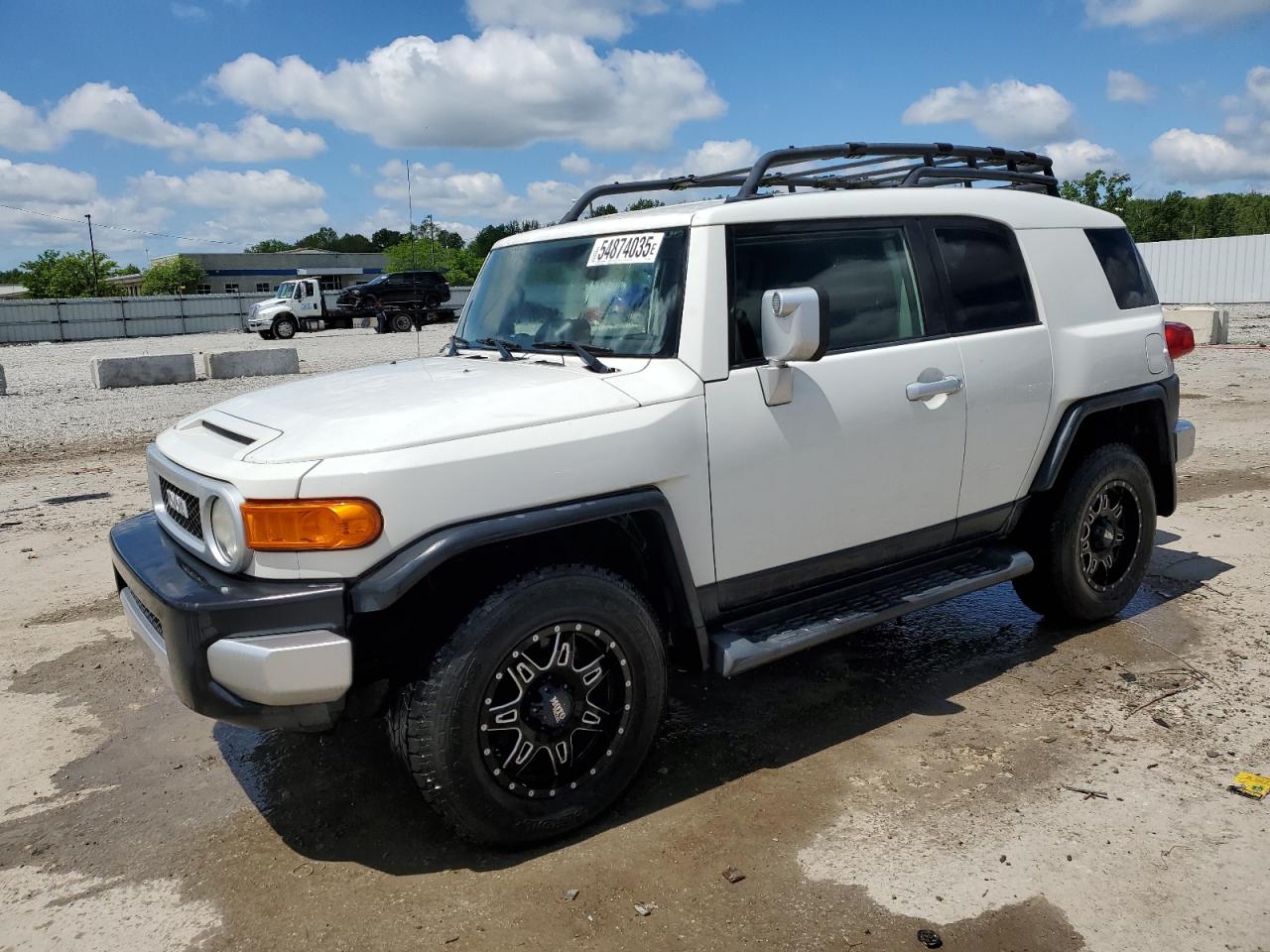 TOYOTA FJ CRUISER