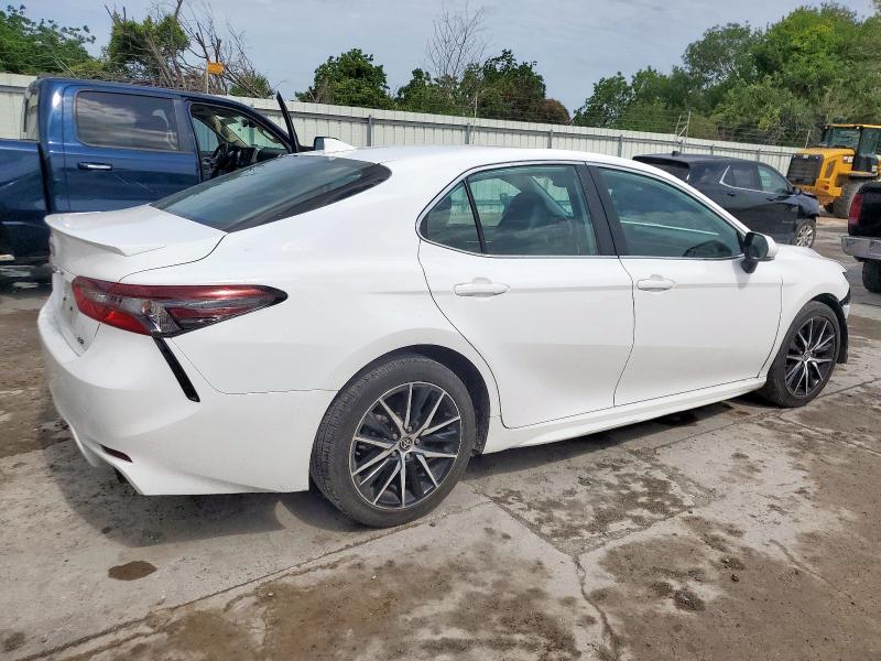 Vin: 4t1g11ak7pu747417, lot: 59032395, toyota camry se night shade 20233