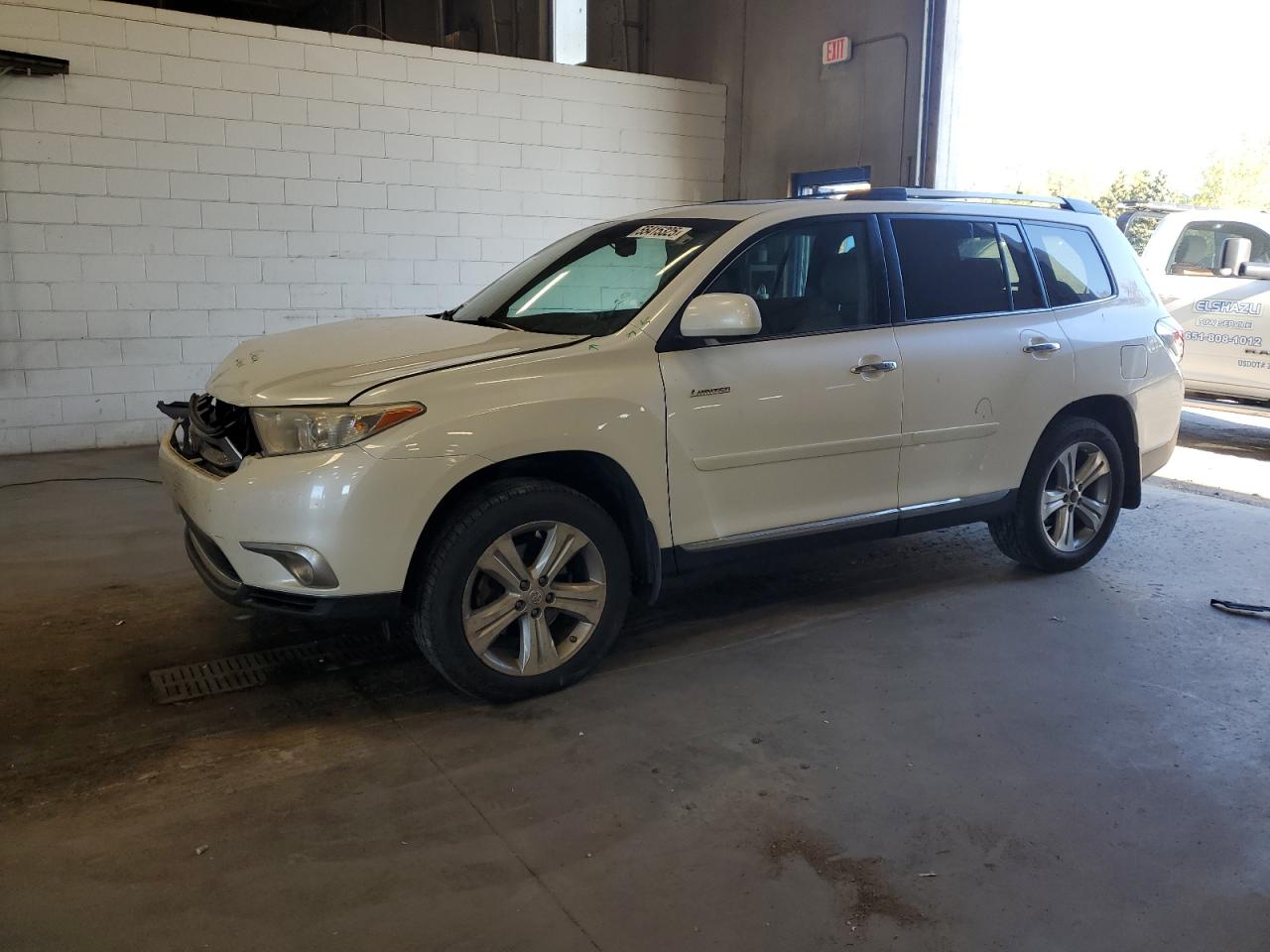 TOYOTA HIGHLANDER LIMITED